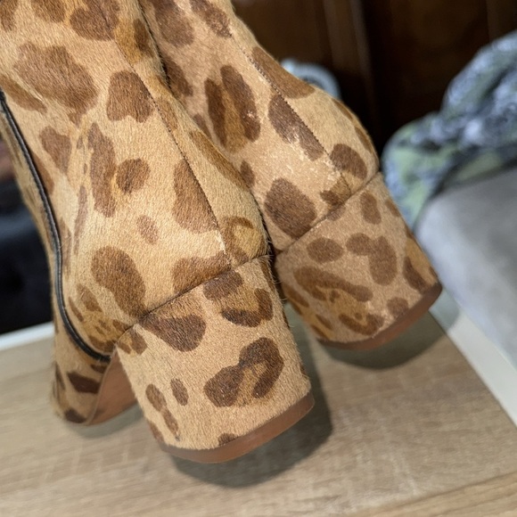 Cole Haan boots Elyse Real Fur Leopard Print Ankle 5.5 NEW leather pointed toe - Picture 4 of 5